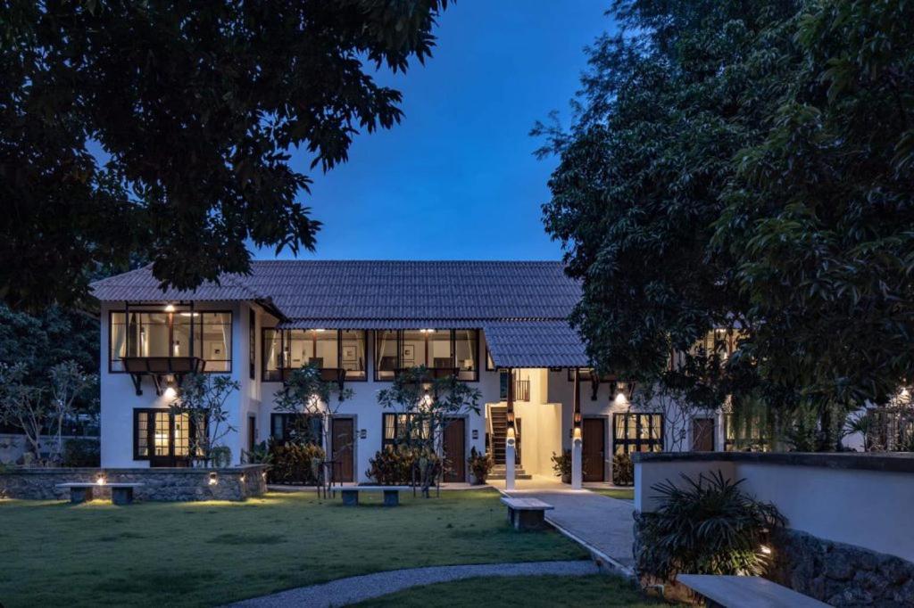 Palin Family Cottage Chiang Rai Exterior photo
